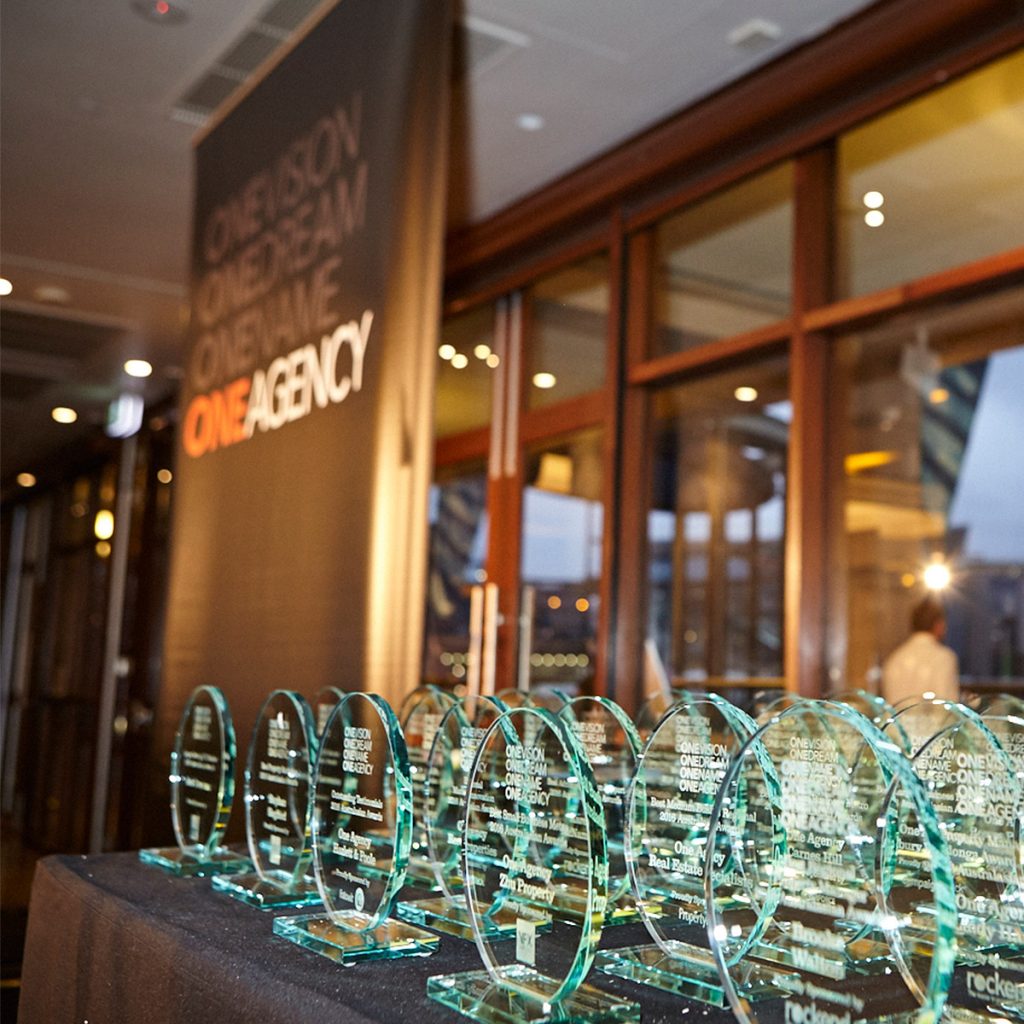 Awards Circle Image