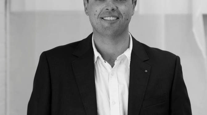 PRESSARTICLE